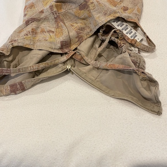 Urban Outfitters Women Top or Dress Medium NWT - Picture 6 of 14